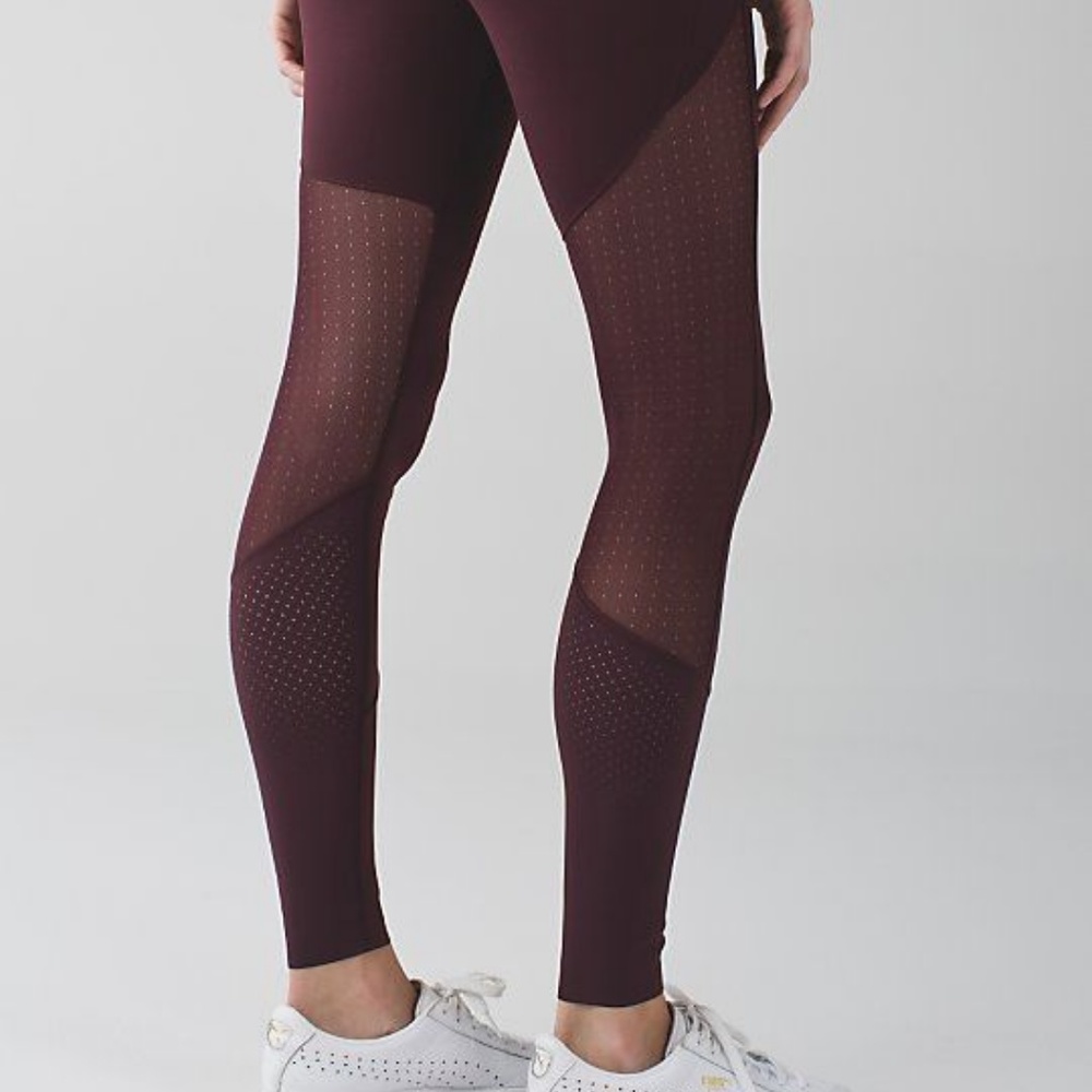 Lululemon Barre Star leggings - size 4